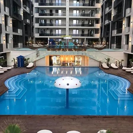 Bythesea Luxury Apartment *